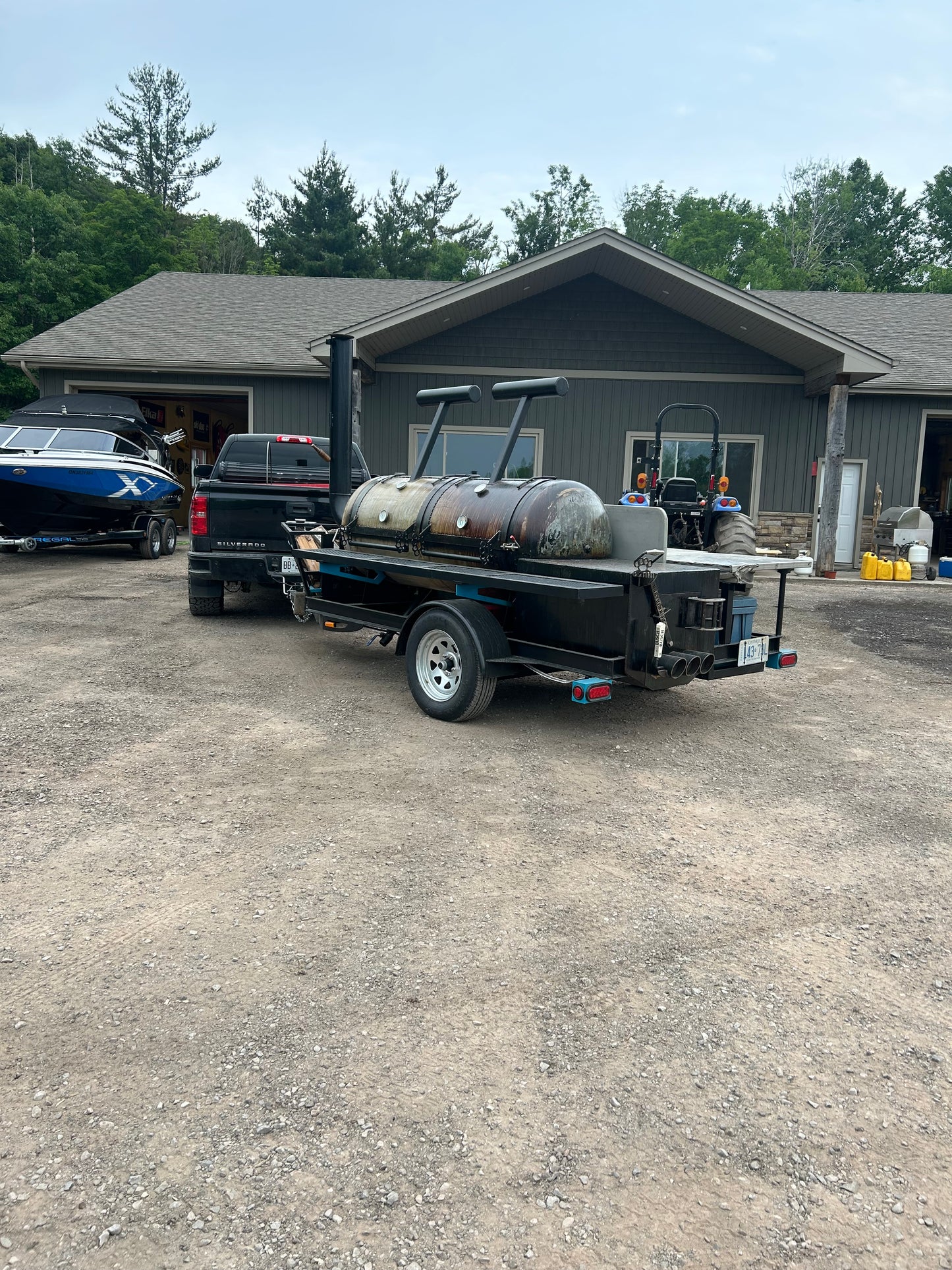 Single Axle 250 gallon standard offset Smoker